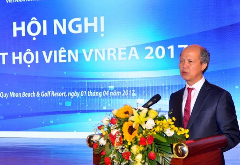Chủ tịch Hiệp hội BĐS Việt Nam phát biểu tại Hội nghị.