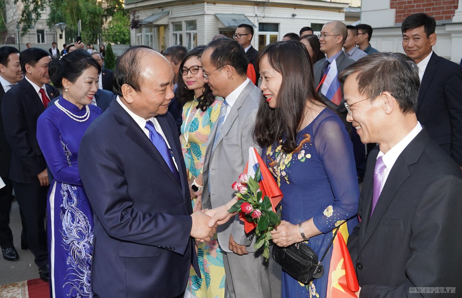 Thủ tướng mong muốn “mỗi người Việt ở Nga phải là đại lý tiêu thụ hàng Việt”. Ảnh VGP/Quang Hiếu