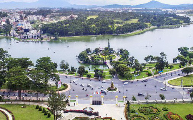 Bộ trưởng đưa ra 8 lĩnh vực Bộ Công Thương đề xuất hỗ trợ Lâm Đồng trong thời gian tới: