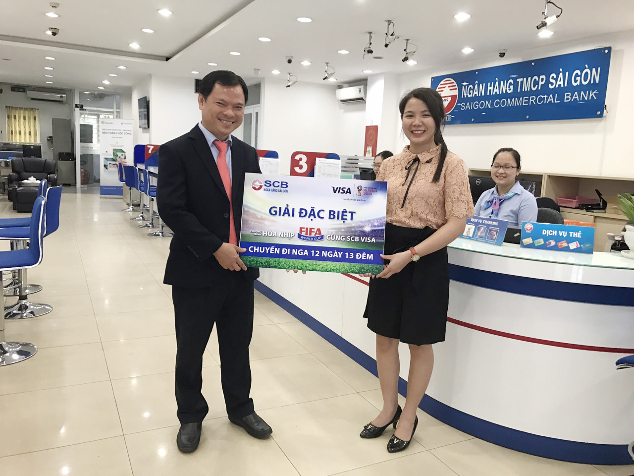 Khách hàng Hồ Thanh Tuyền, người may mắn trúng chuyến đi Nga tuần thứ ba chương trình