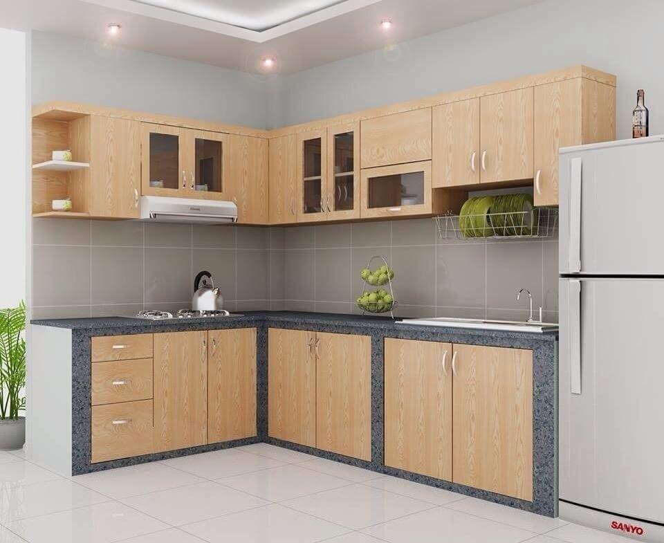Trong các căn hộ chung cư, đường ống nước thường được chạy trong hộc tủ dưới bệ bếp để việc lắp đặt được đơn giản và thuận tiện.