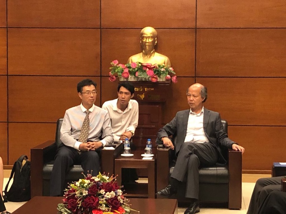 Ông Nguyễn Trần Nam, nguyên thứ trưởng Bộ Xây dựng, Chủ tịch Hiệp hội Bất động sản Việt Nam chủ trì buổi tiếp đón.