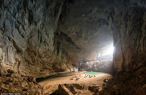 Vẻ đẹp của Hang Én.