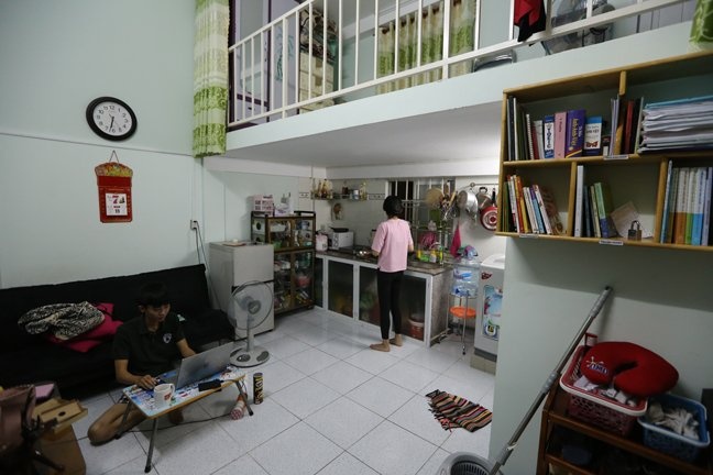 riêng trên địa bàn TP.HCM, hiện đã có khoảng 3 triệu lao động nhập cư, trong đó hơn 50% là lao động có thu nhập trung bình và thấp.