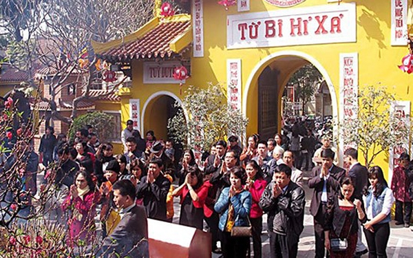 Đầu năm cầu nguyện là chúng ta có ý thức về sự tốt lành, chúng ta mong muốn được an ổn...