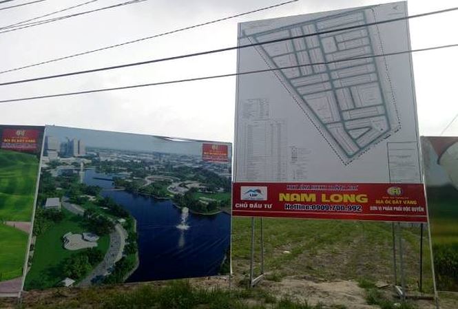Chưa đủ pháp lý, Địa ốc Đất Vàng rầm rộ rao bán nền nhà phố trên vườn mì.