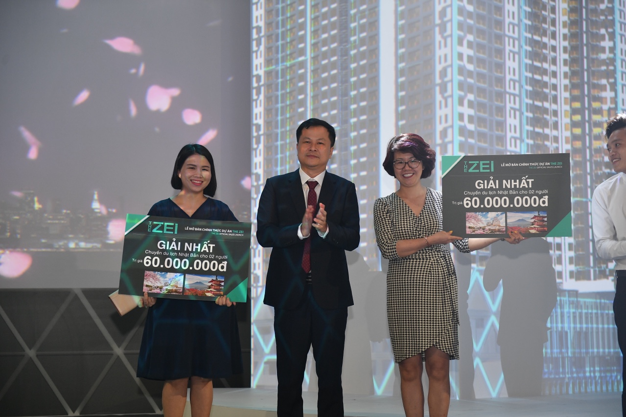 Chính thức mở bán "thành phố thẳng đứng" The Zei - khu phức hợp cao cấp tại Mỹ Đình Hai khách hàng may mắn nhận chuyến du lịch Nhật Bản