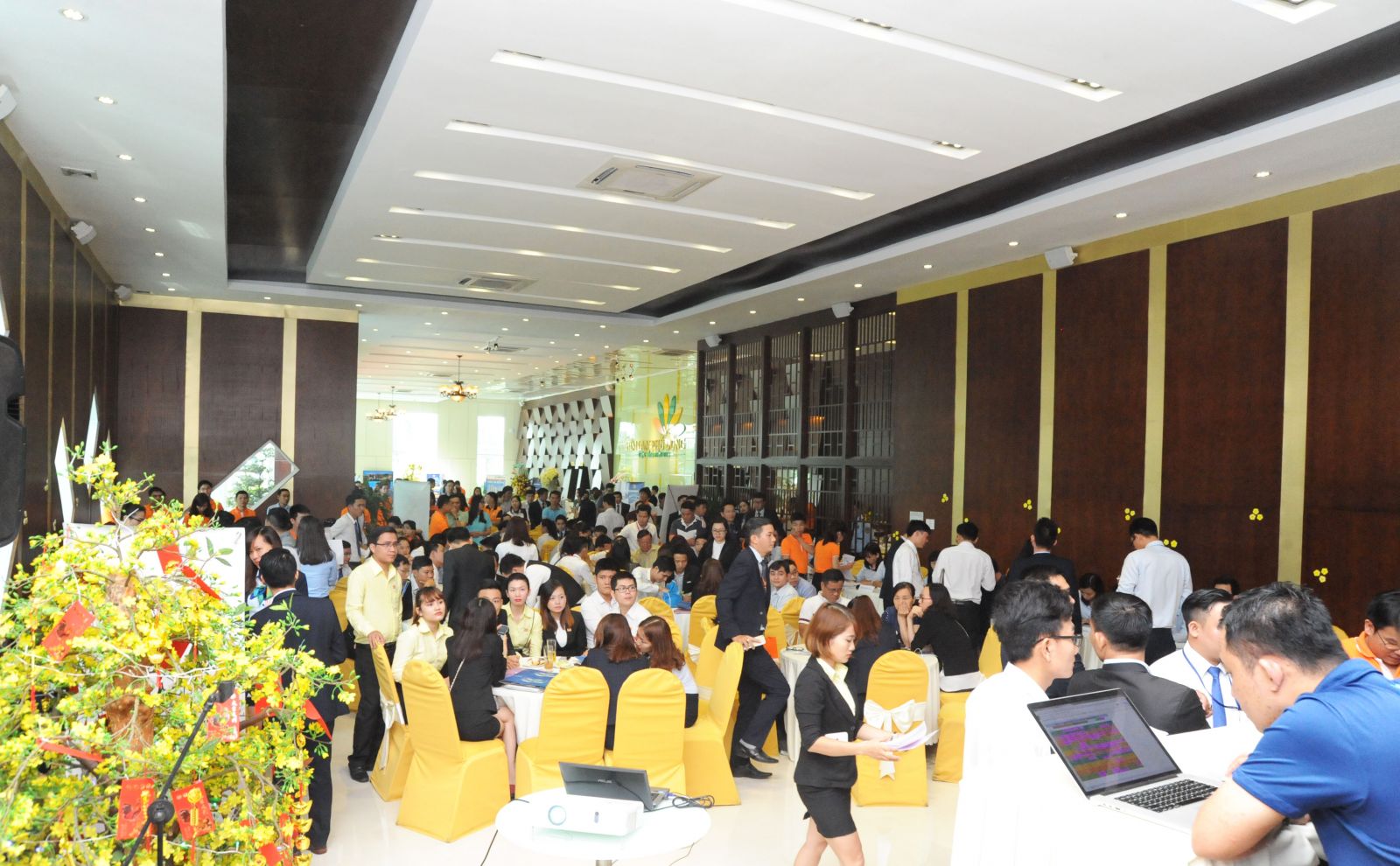 Cuộc chiến chiến thị trường sẽ tăng mạnh vào năm 2018.
