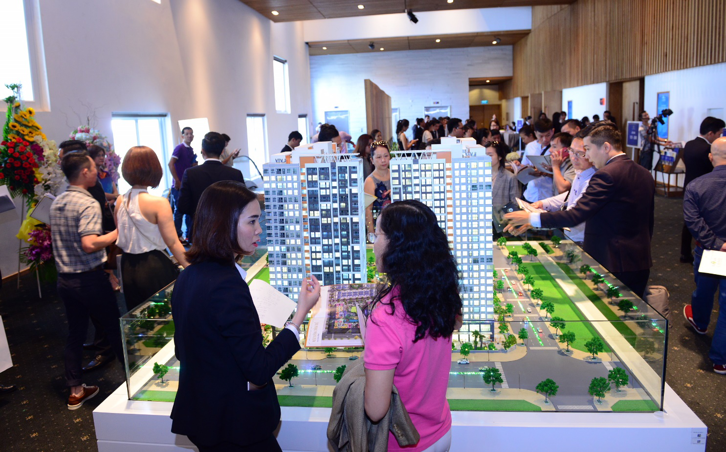 Thị trường Q.2 rất sôi động với sự quan tâm của đông đảo khách hàng
