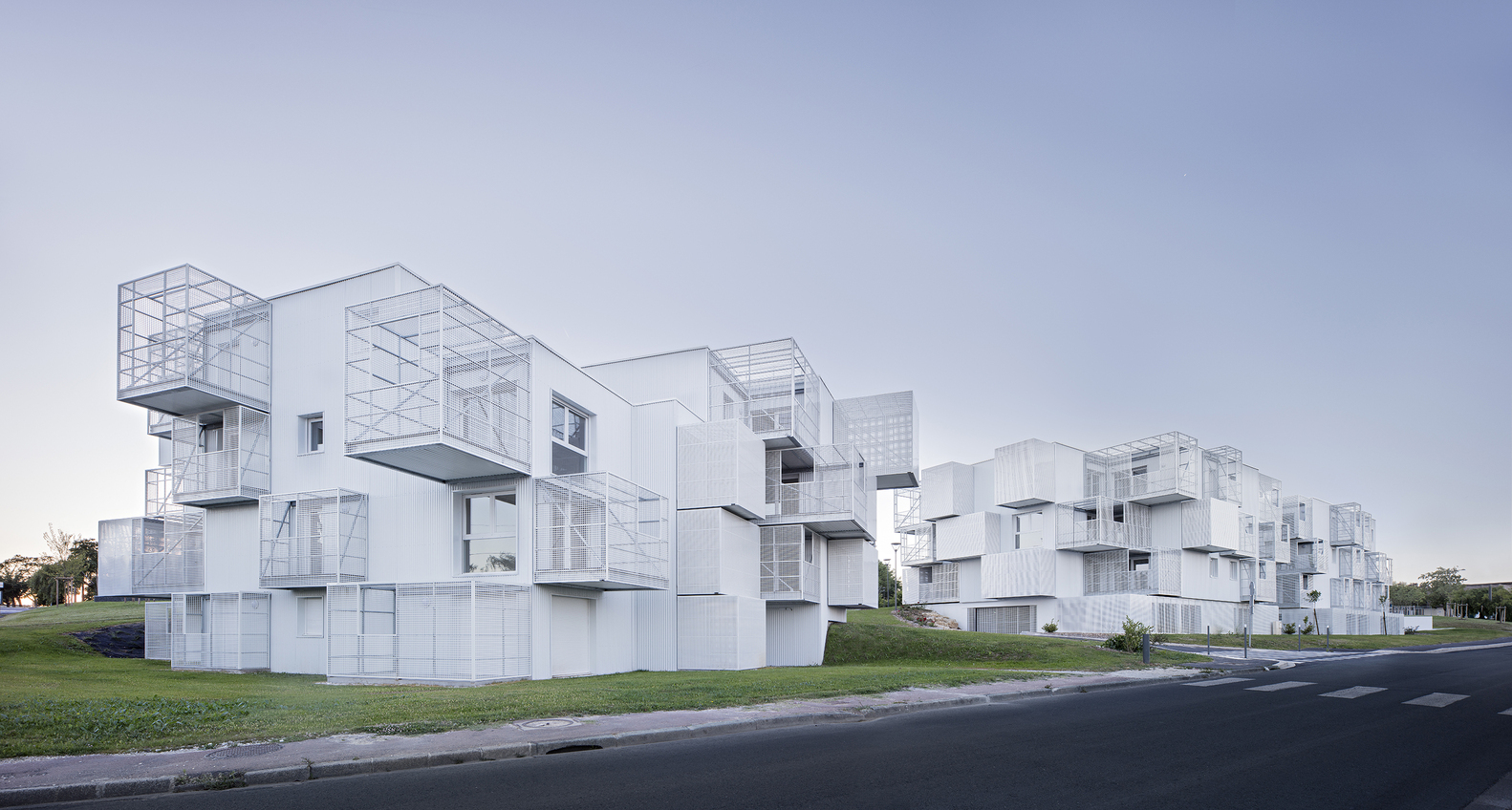 White Clouds / POGGI & MORE architecture