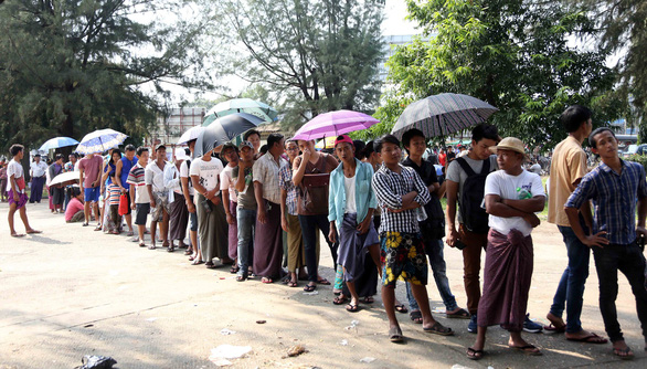 Mua vé bóng đá AFF Cup ở Myanmar.