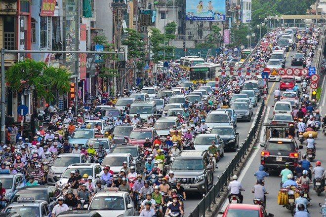 Hà Nội dành quỹ đất gần 3ha làm bãi đỗ xe nhiều tầng Khi trung bình mỗi ngày Hà Nội có thêm 1.000 chiếc ô tô đăng ký mới, việc thiếu bãi đỗ xe ô tô đang trở nên trầm trọng