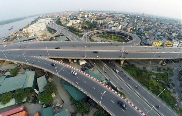 NHNN yêu cầu kiểm soát chặt chẽ tín dụng các dự án BOT, BT giao thông.