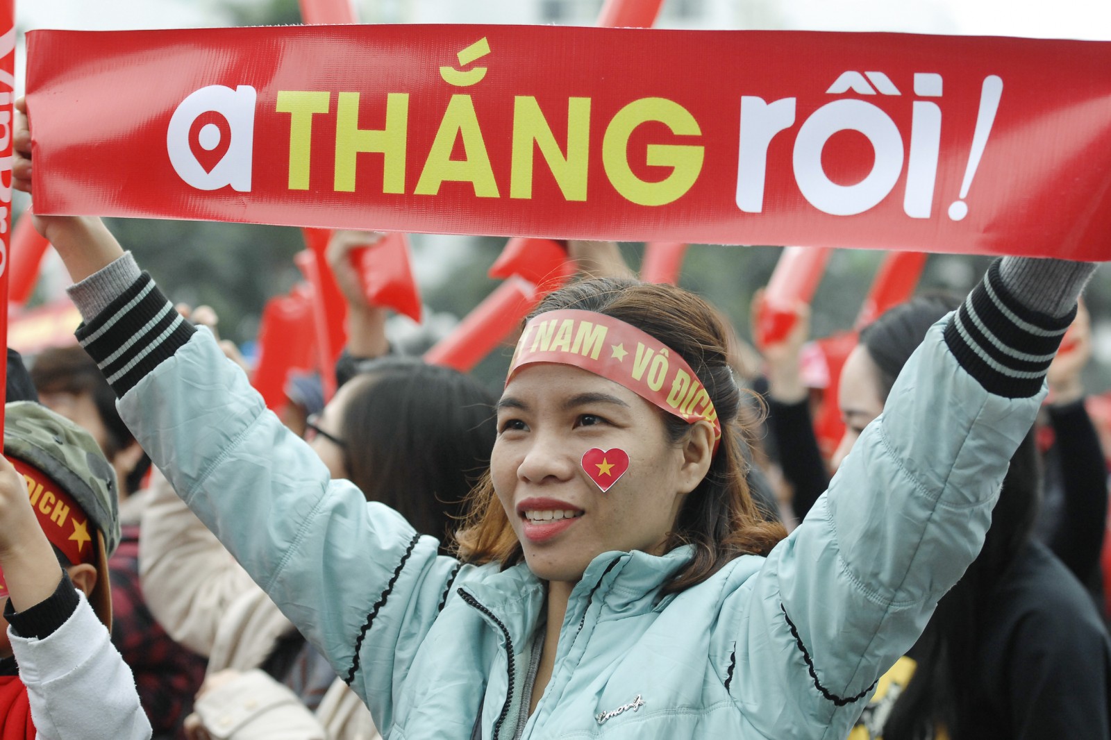 Cuồng nhiệt Làng Times với U23 Việt Nam