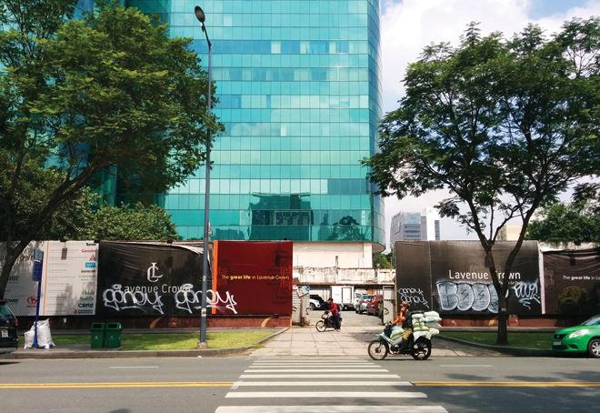 Mặt trước khu “đất vàng” số 8-12 Lê Duẩn, phường Bến Nghé, quận 1, TP.HCM.