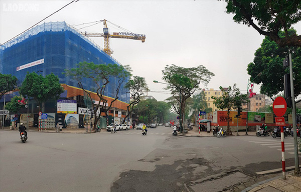Khu đất 31-35 Lý Thường Kiệt được đề xuất xây dựng trụ sở văn phòng ngân hàng cao 45m, quy mô 14 tầng và 1 tum