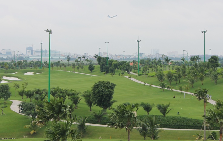 Đất quốc phòng được sử dụng làm sân golf trong sân bay Tân Sơn Nhất