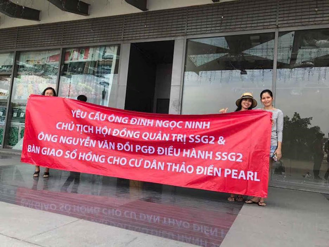 TP.HCM: Khởi tố chủ đầu tư nếu có dấu hiệu lừa đảo Cư dân Thảo Điền Pearl căng băng rôn